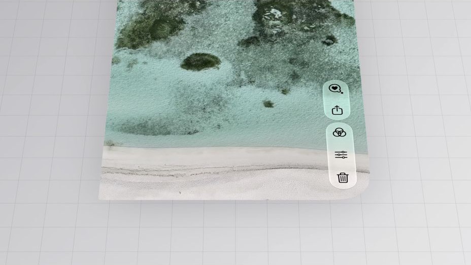 Photo actions grouped into vertical toolbars.